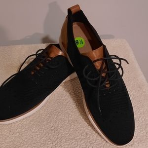 Men's mesh top shoes